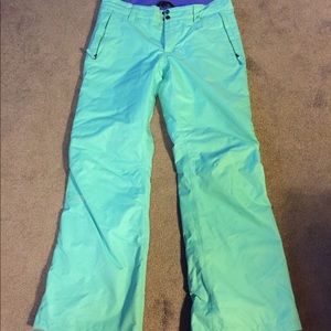 Teal HyVent North Face ski pants